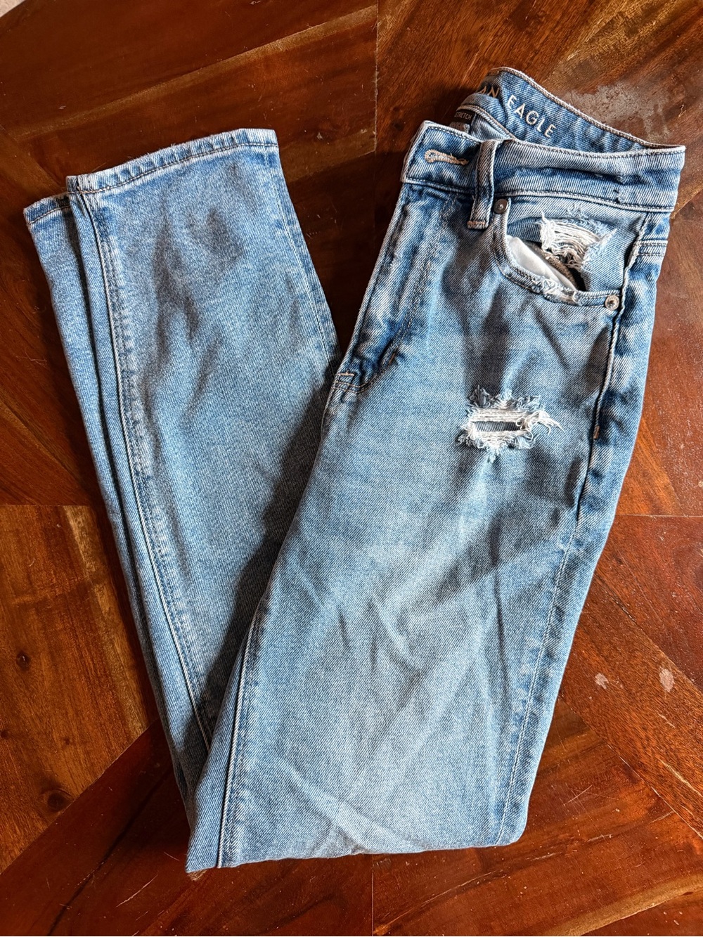 American Eagle Outfitters Light Wash Distressed Slim Straight Jeans- Long/Tall
